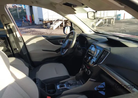 2023 Subaru Forester Premium z USA, uszkodzony, nr VIN JF2SKAEC9PH498935